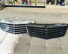 Mercedes E-class W211 2006-2009 radiator barmaqlığı