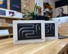 Apple MacBook Pro 14 inch M3 Pro 18, 1TB