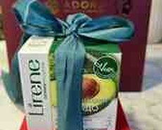 Pupa üz kirşanı və Lirene üz kremi