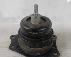 Skoda Fabia Dinamo Generator Motor yastiği