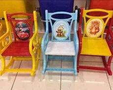 U.aq yelləncək-oturacaqları