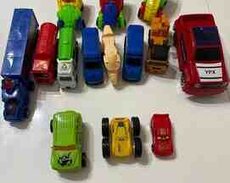 Oyuncaq nəqliyyatlar