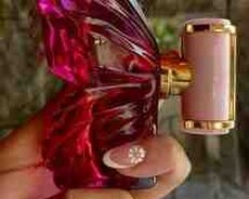 La Bomba Carolina Herrera ətri