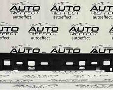 Toyota Highlander arxa bufer alt plastması