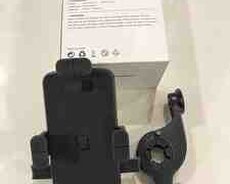 Universal avtomatik kilidli telefon tutacağı