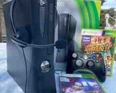 Xbox 360 250GB