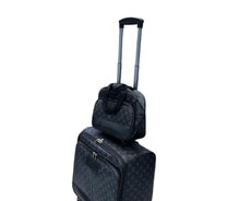 Dəbin və funksionallığın mükəmməl vəhdətini təqdim edən bu dəsti