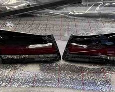 BMW G30 stop işıqları