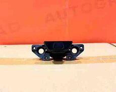 Hyundai Elantra 2021-2023 baqaj düyməsi