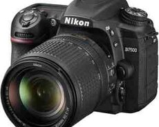 Nikon D7500 kit 18-140 mm VR