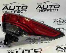 Toyota Highlander stop işığı