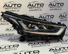 Toyota Highlander farası