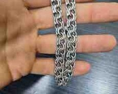 Gümüş boyunbağı