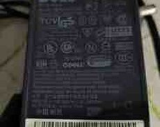 Noutbuk Dell adapteri