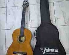 Gitara Valencia