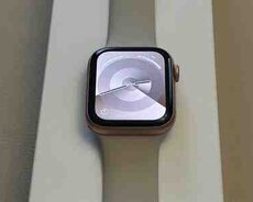 Apple Watch SE Gold 44mm