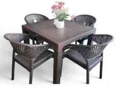 Masa və oturacaqlar