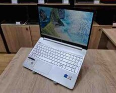 HP Laptop 15 Dy