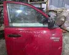 Mitsubishi L200 2007-2015 ön qapısı