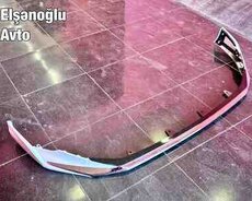 Toyota Camry 2025 ön bufer nikeli