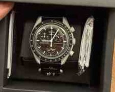 Swatch Omega Mission to Moon qol saatı