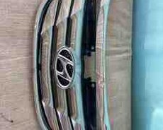 Hyundai Sonata radiator barmaqlığı