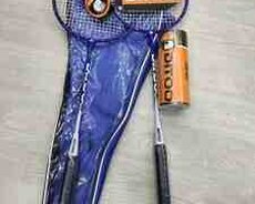 Badminton raketkası və valanı Ditoo
