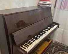 Pianino