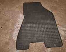 Avtomobil ayaqaltısı