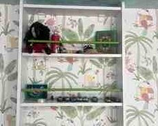 Uşaq otağı üçün divar rəfi