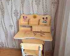 Uşaq masası və oturacaq