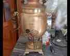 Qədim mis samovar