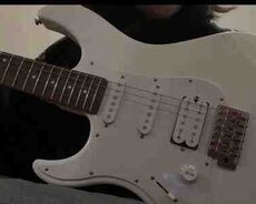 Gitara Yamaha
