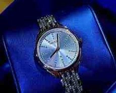 Swarovski saat