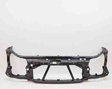 Land Rover Discovery ön ekranı