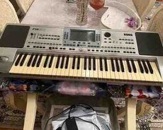 Sintezator Korg PA 50