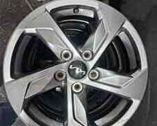 Kia, Hyundai diskləri