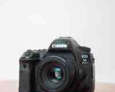 Fotoaparat Canon