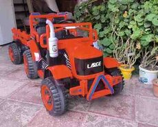 Uşaq üçün traktor