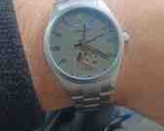 Rolex qol saatı