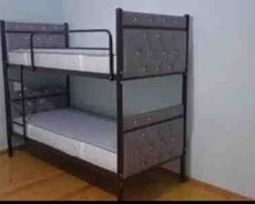 İkimərtəbəli çarpayı