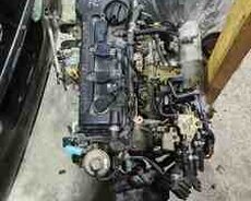 Nissan Sunny mühərriki