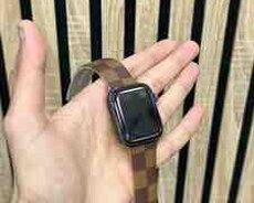 Apple Watch SE Space Gray 44mm