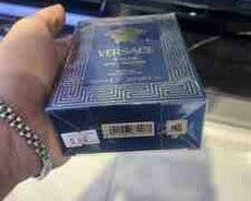 Ətriyyat Versace eros
