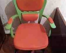 Uşaq üçün kreslo