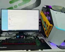 Gaming PC + AlienWear 27 240Hz Monitor