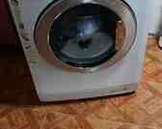 Paltaryuyan Blomberg