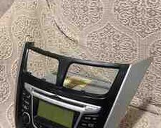 Hyundai Accent maqnitolası