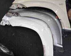 Nissan X-Trail qanadları