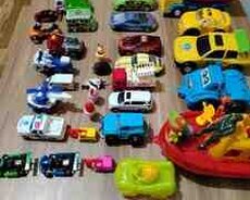 Oyuncaq nəqliyyatı